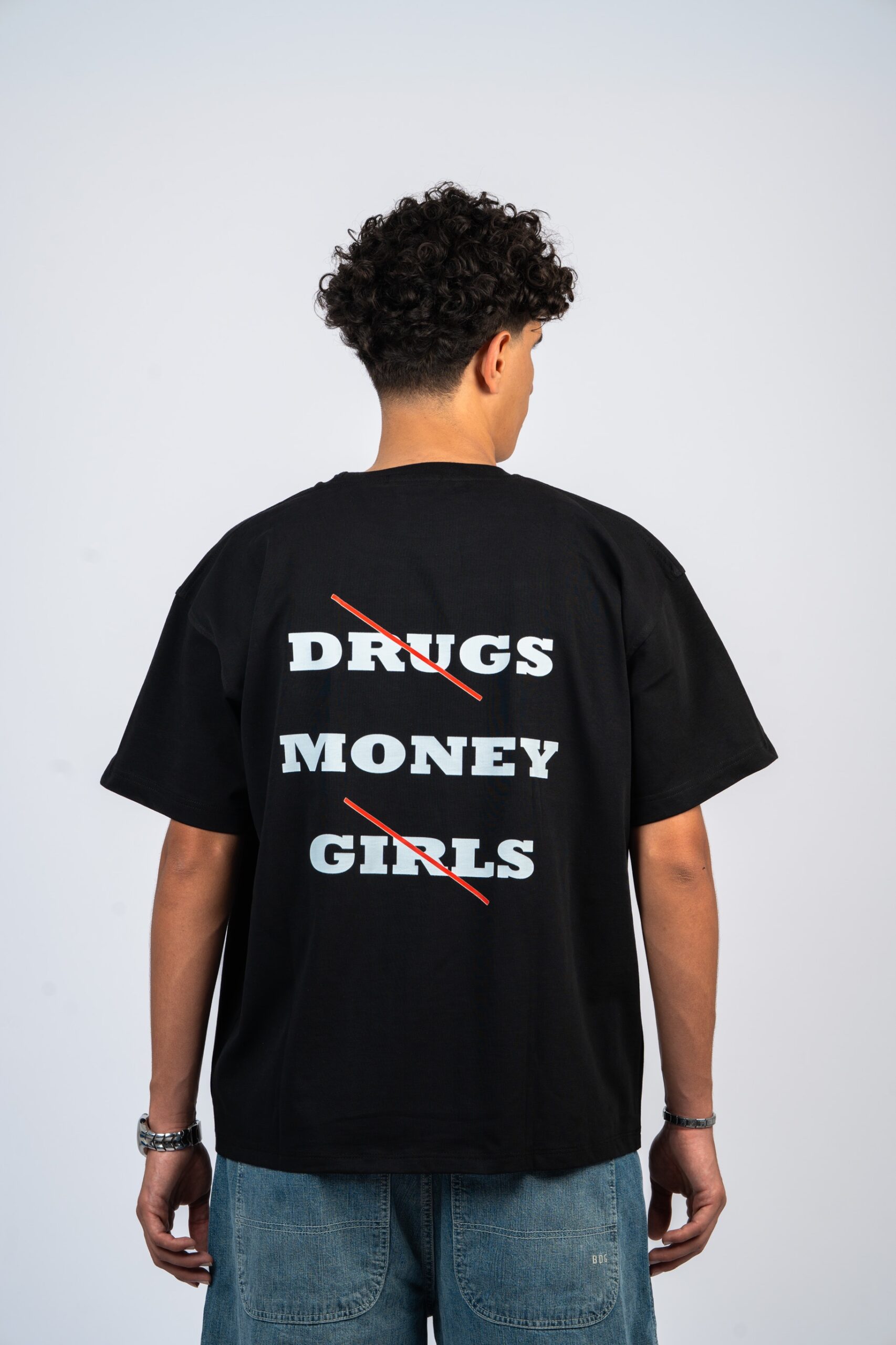 Drugs , girls , money  T-shirt